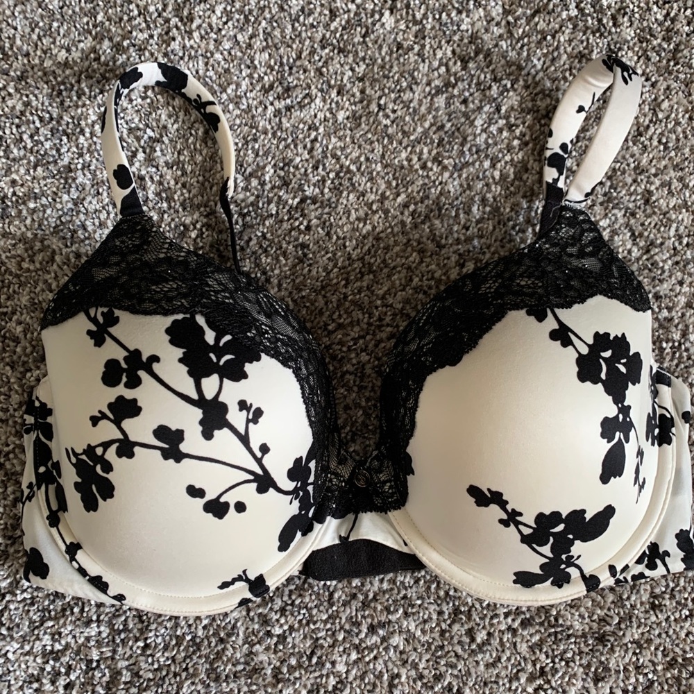 Victoria’s Secret Body Lined Perfect Coverage